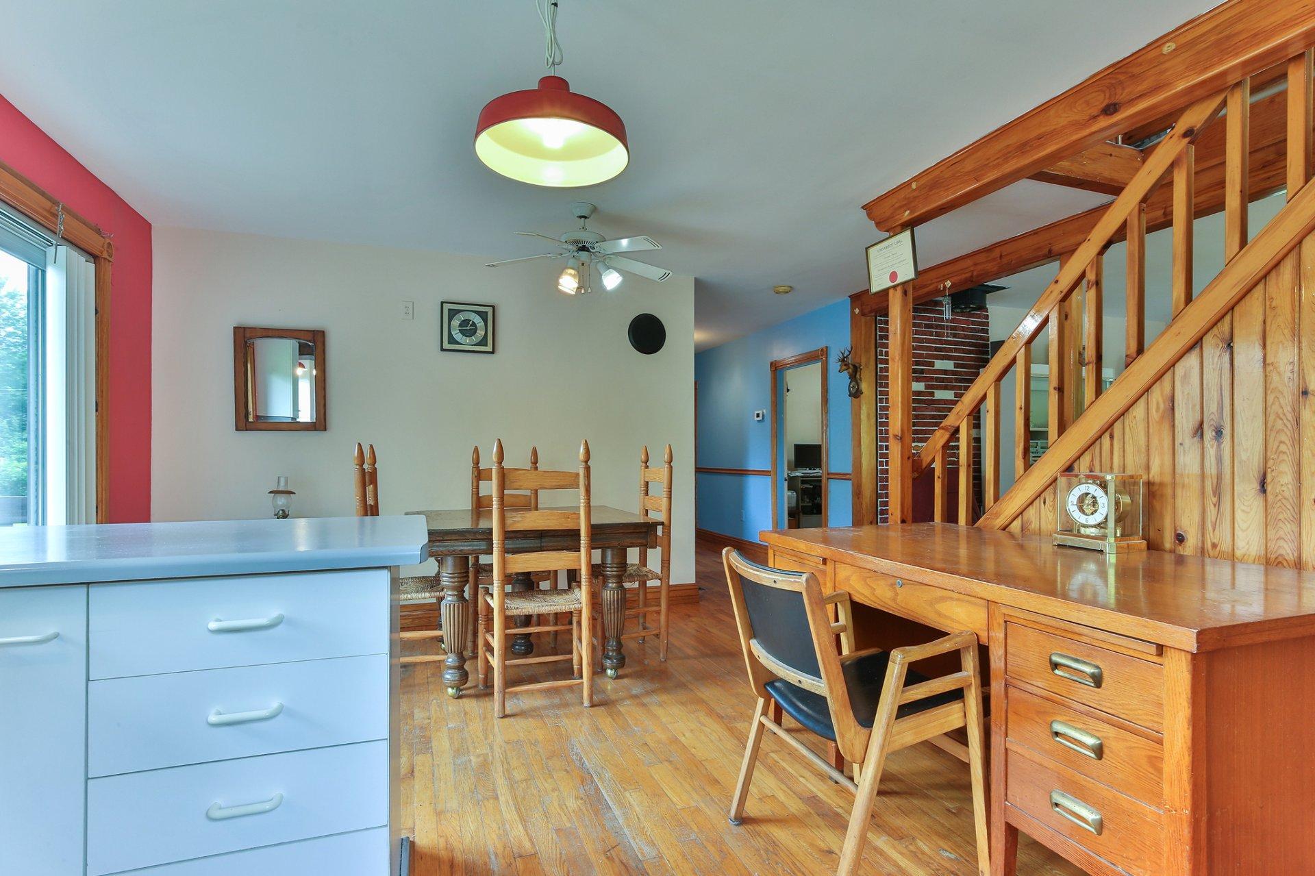 









7


Rue Riverside 

,
Stanbridge East,




QC
J0J2H0

