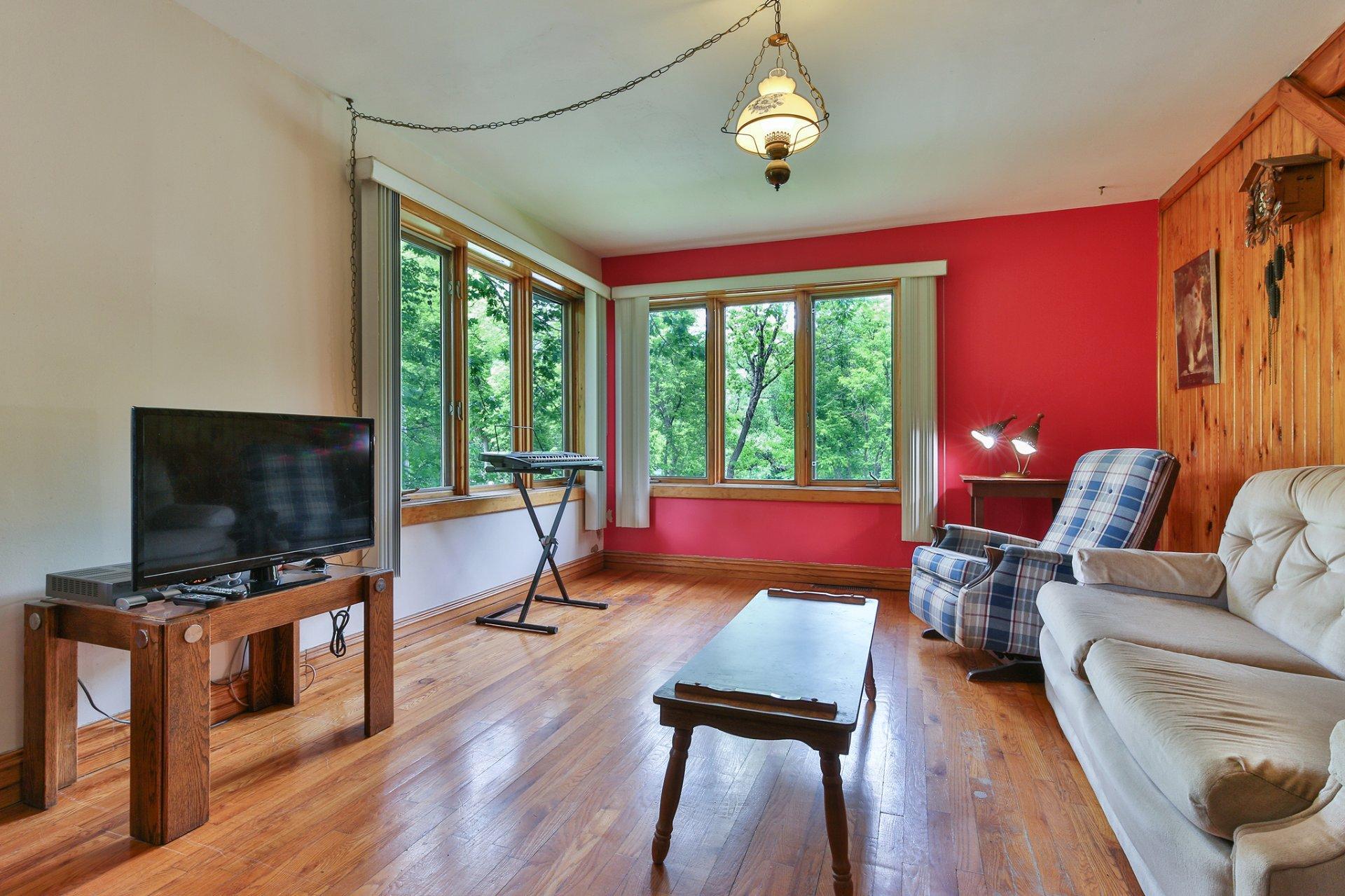 









7


Rue Riverside 

,
Stanbridge East,




QC
J0J2H0

