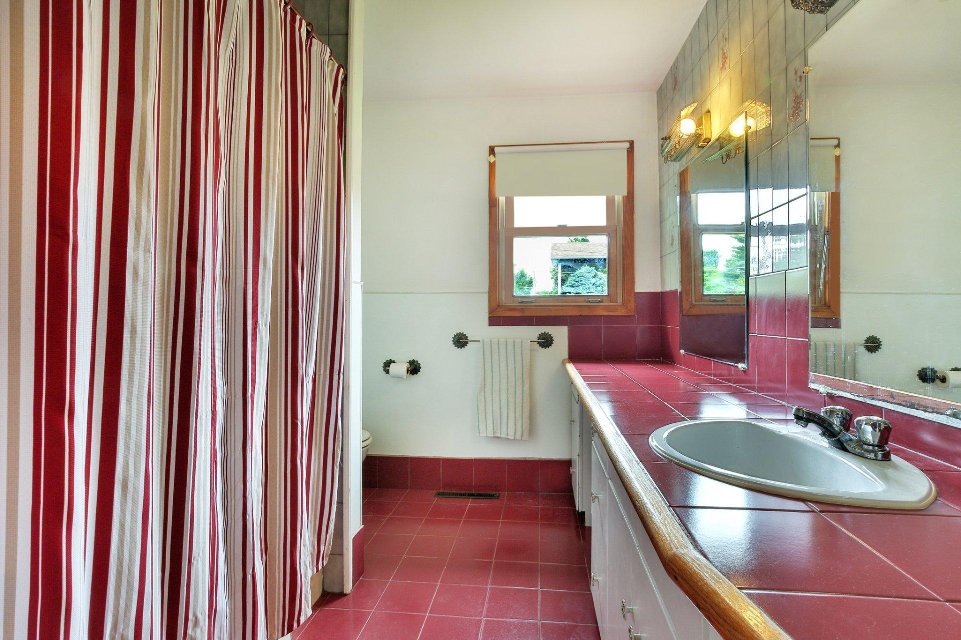 









7


Rue Riverside 

,
Stanbridge East,




QC
J0J2H0

