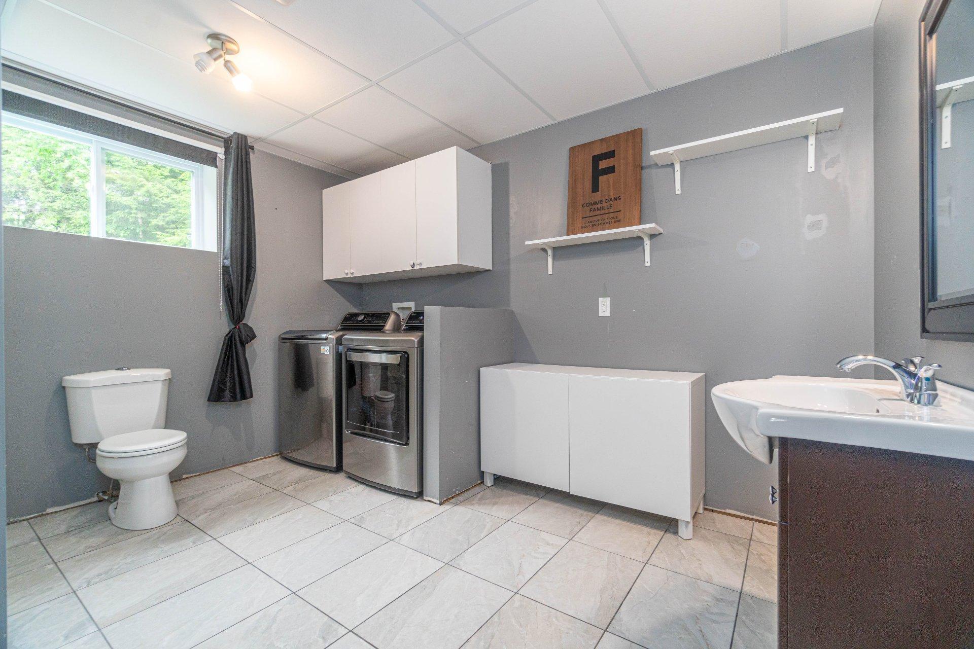 









60


Place Romaric

,
Brébeuf,




QC
J0T1B0

