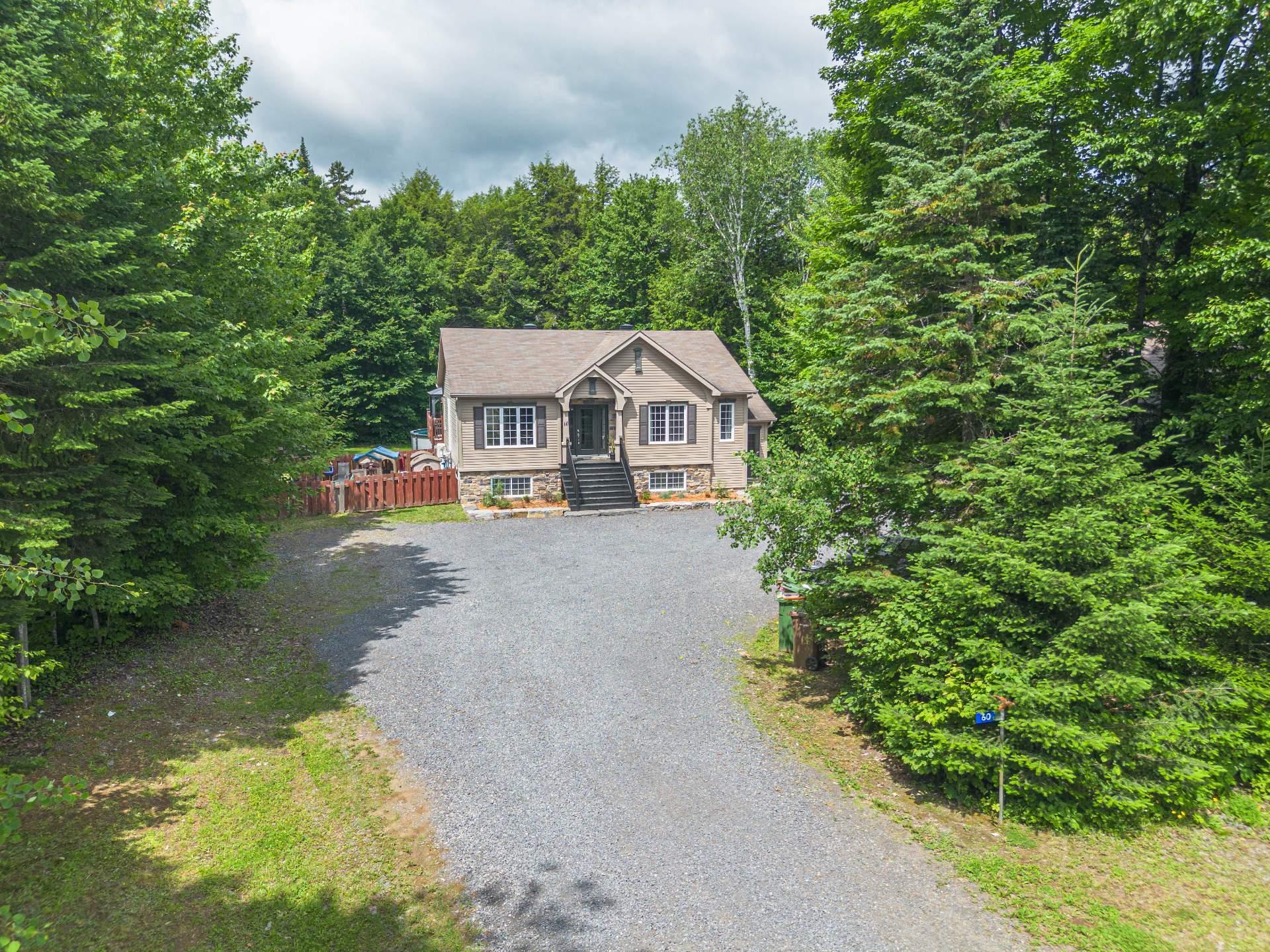 









60


Place Romaric

,
Brébeuf,




QC
J0T1B0

