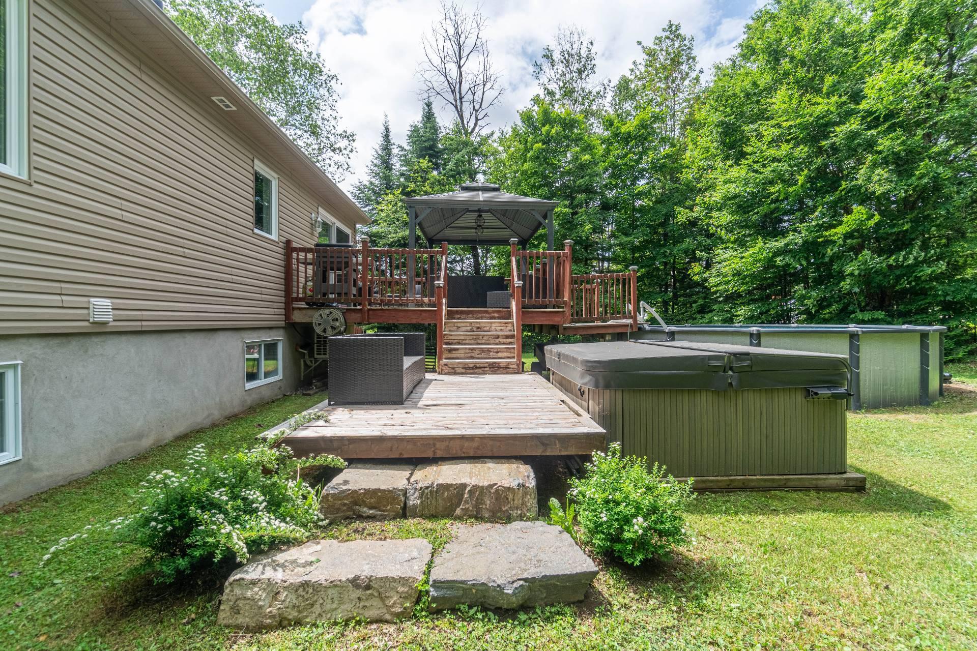 









60


Place Romaric

,
Brébeuf,




QC
J0T1B0

