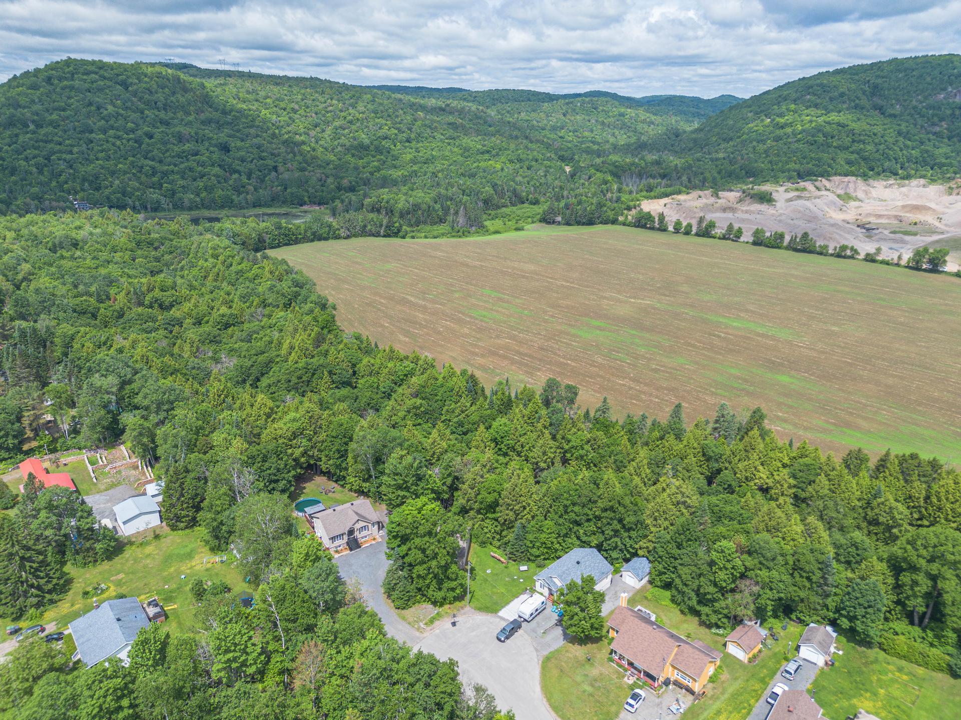 









60


Place Romaric

,
Brébeuf,




QC
J0T1B0

