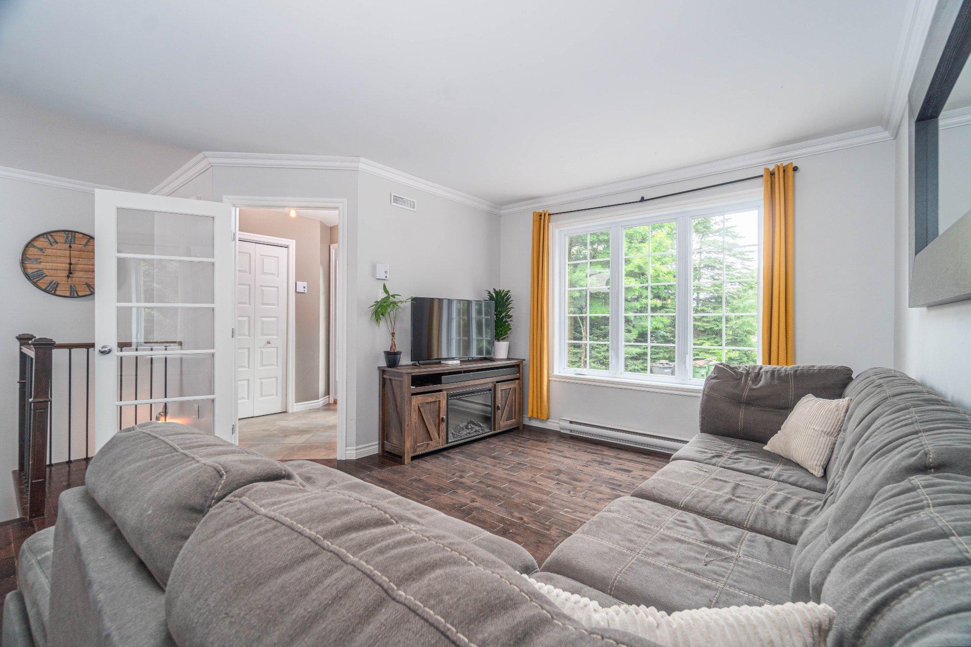 









60


Place Romaric

,
Brébeuf,




QC
J0T1B0

