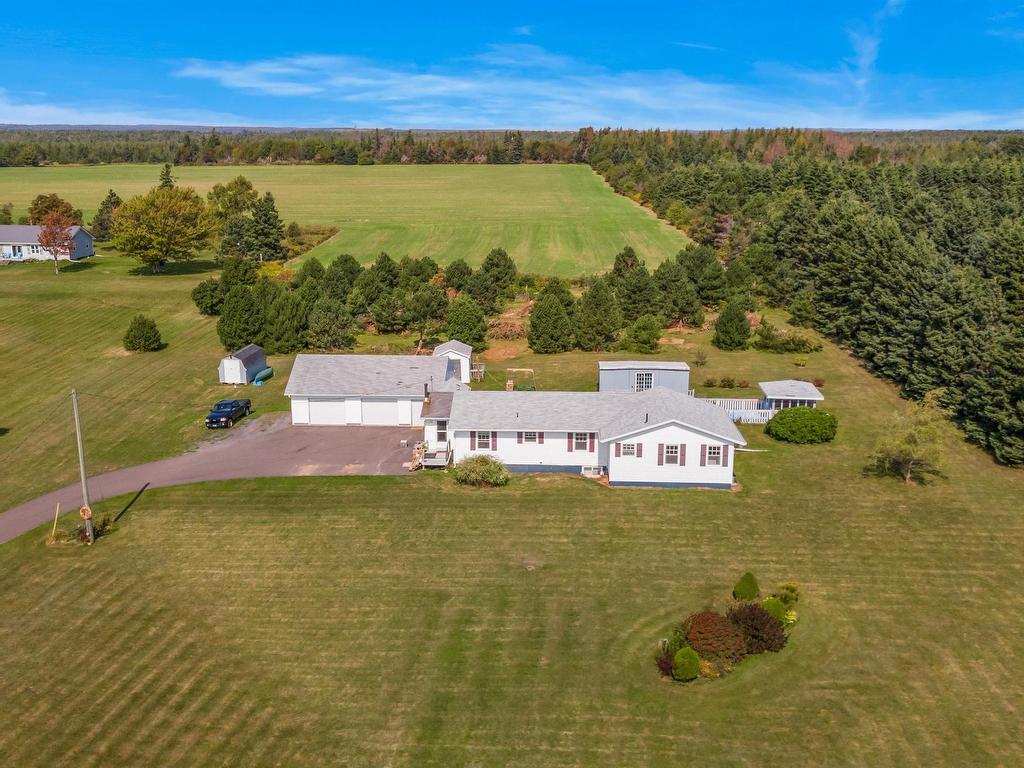 












11206 Shore Road

,
Little Sands,




PE
C0A 1W0

