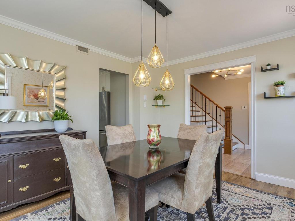 












74 Lakeshire Crescent

,
Cole Harbour,




NS
B2V 2N7

