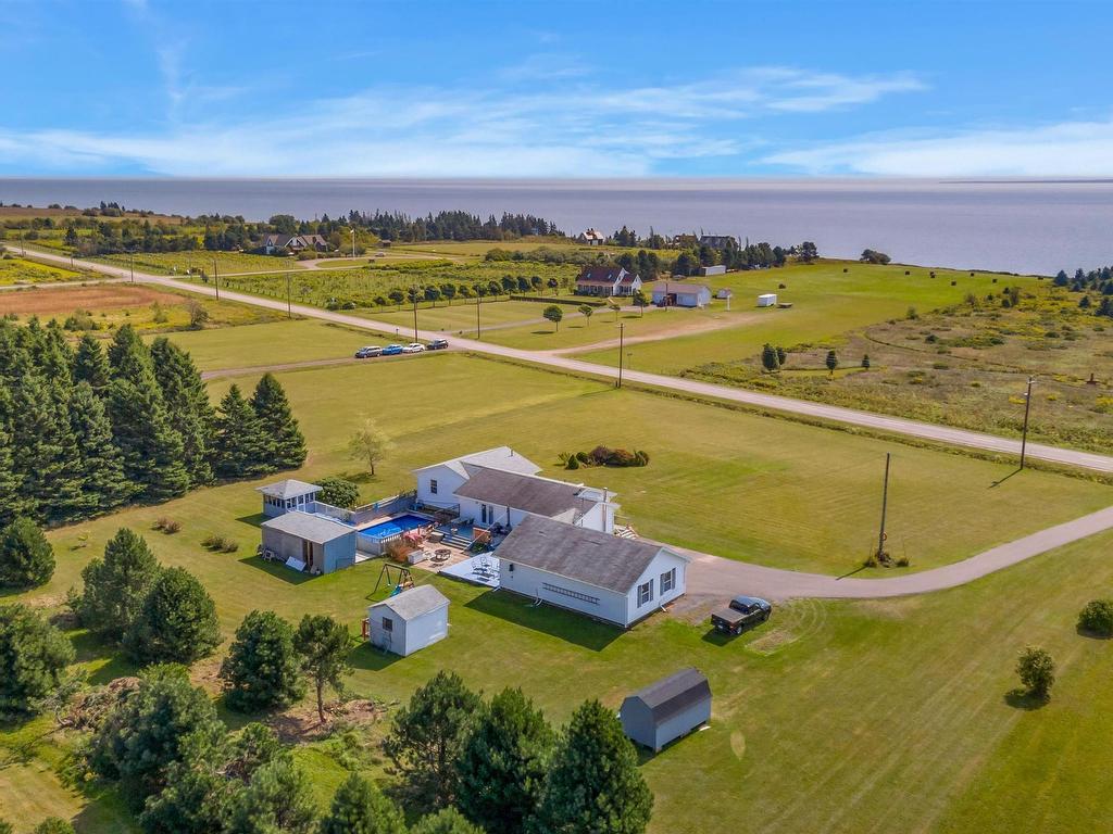 












11206 Shore Road

,
Little Sands,




PE
C0A 1W0

