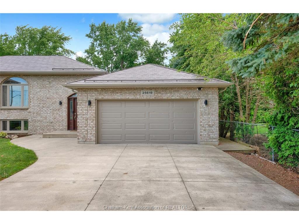 









25619


Meadowbrook

Lane,
Chatham-Kent,




ON
N0P 1S0

