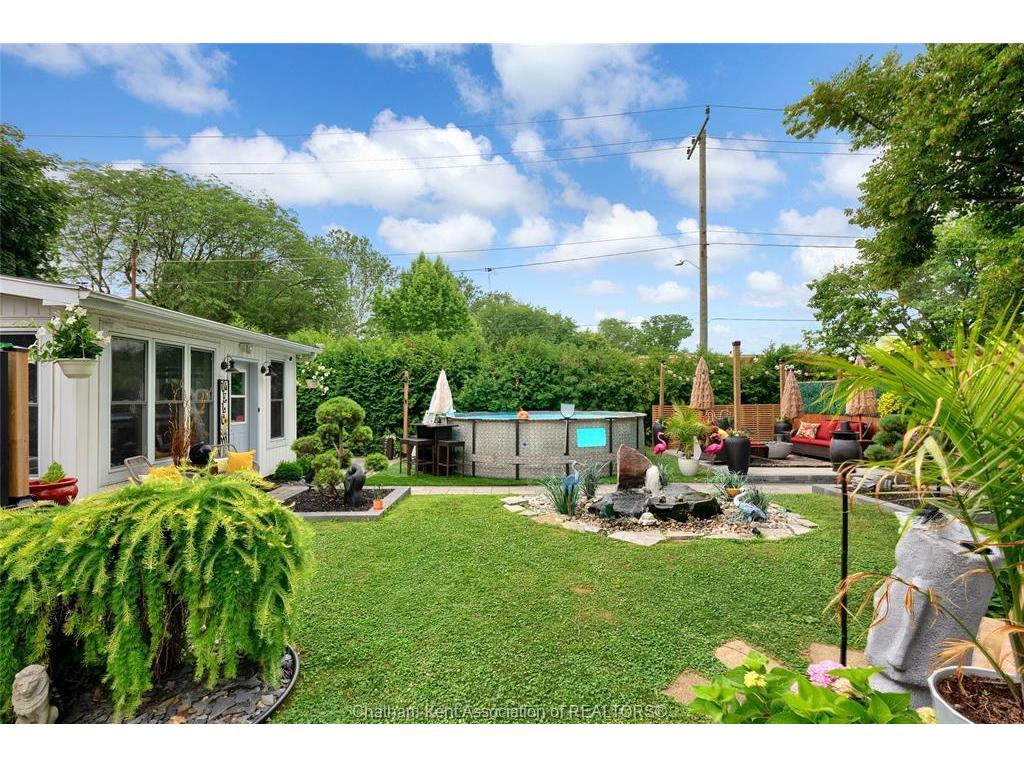









127


Coatsworth

Avenue,
Chatham,




ON
N7L 1P7

