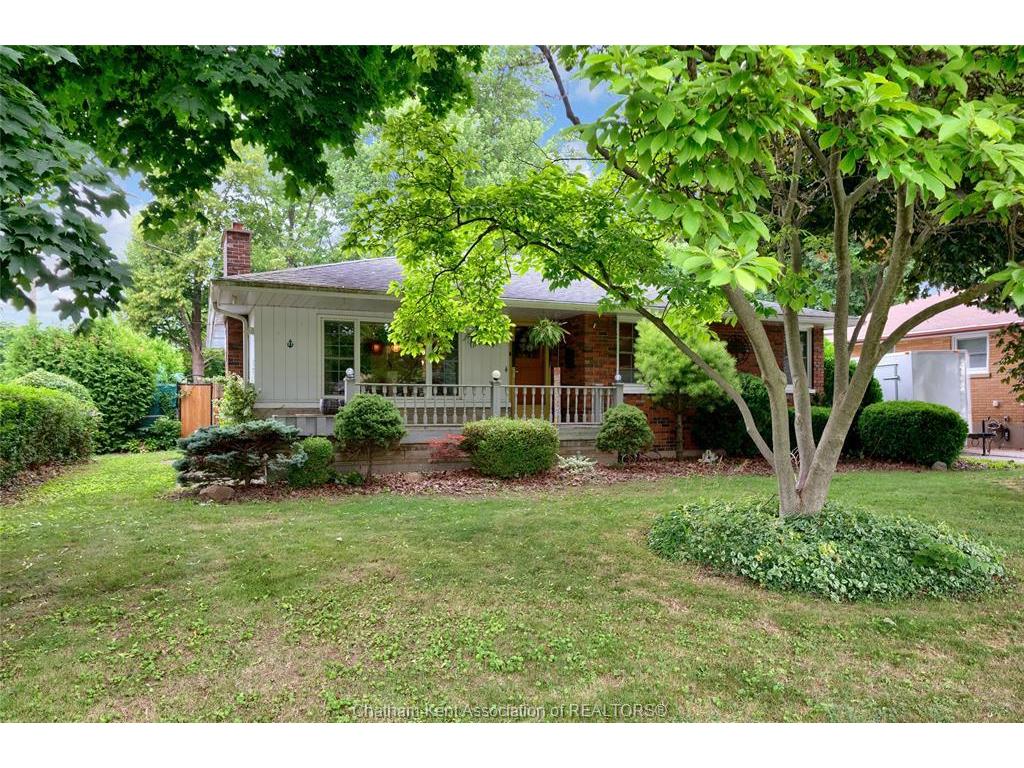 









127


Coatsworth

Avenue,
Chatham,




ON
N7L 1P7

