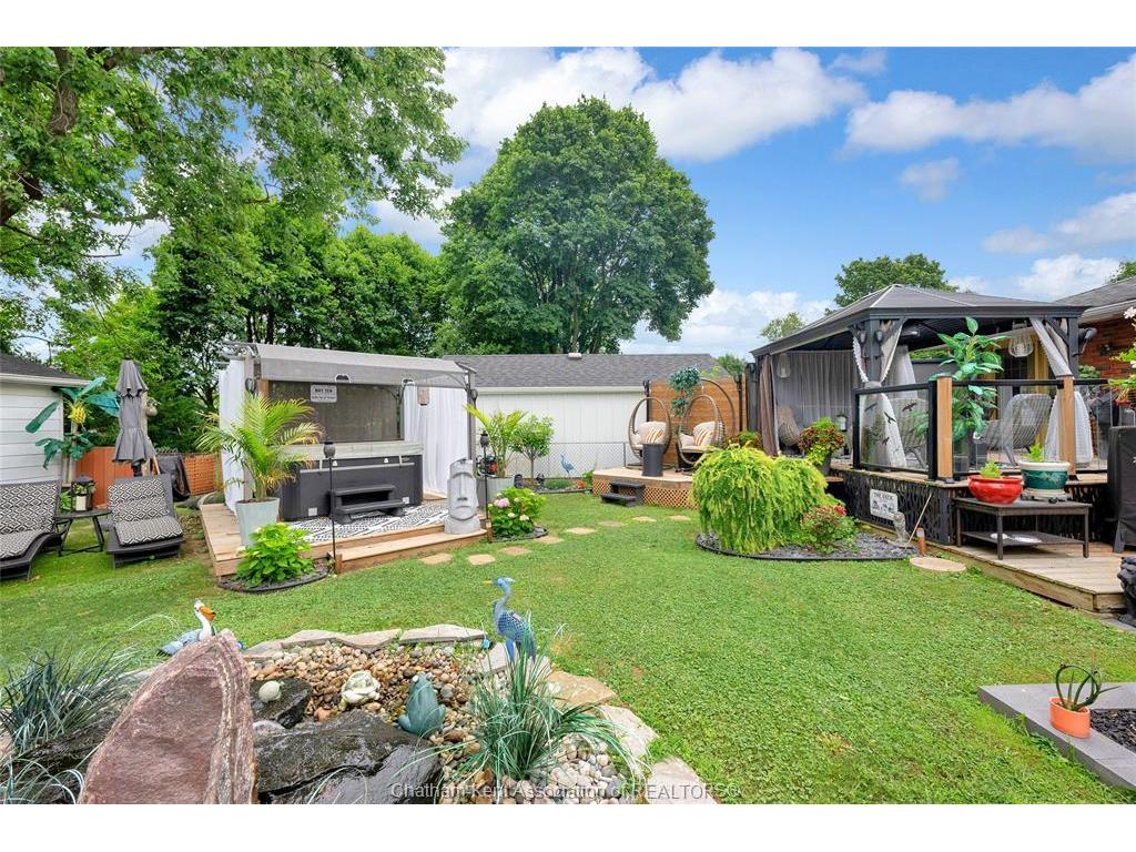 









127


Coatsworth

Avenue,
Chatham,




ON
N7L 1P7

