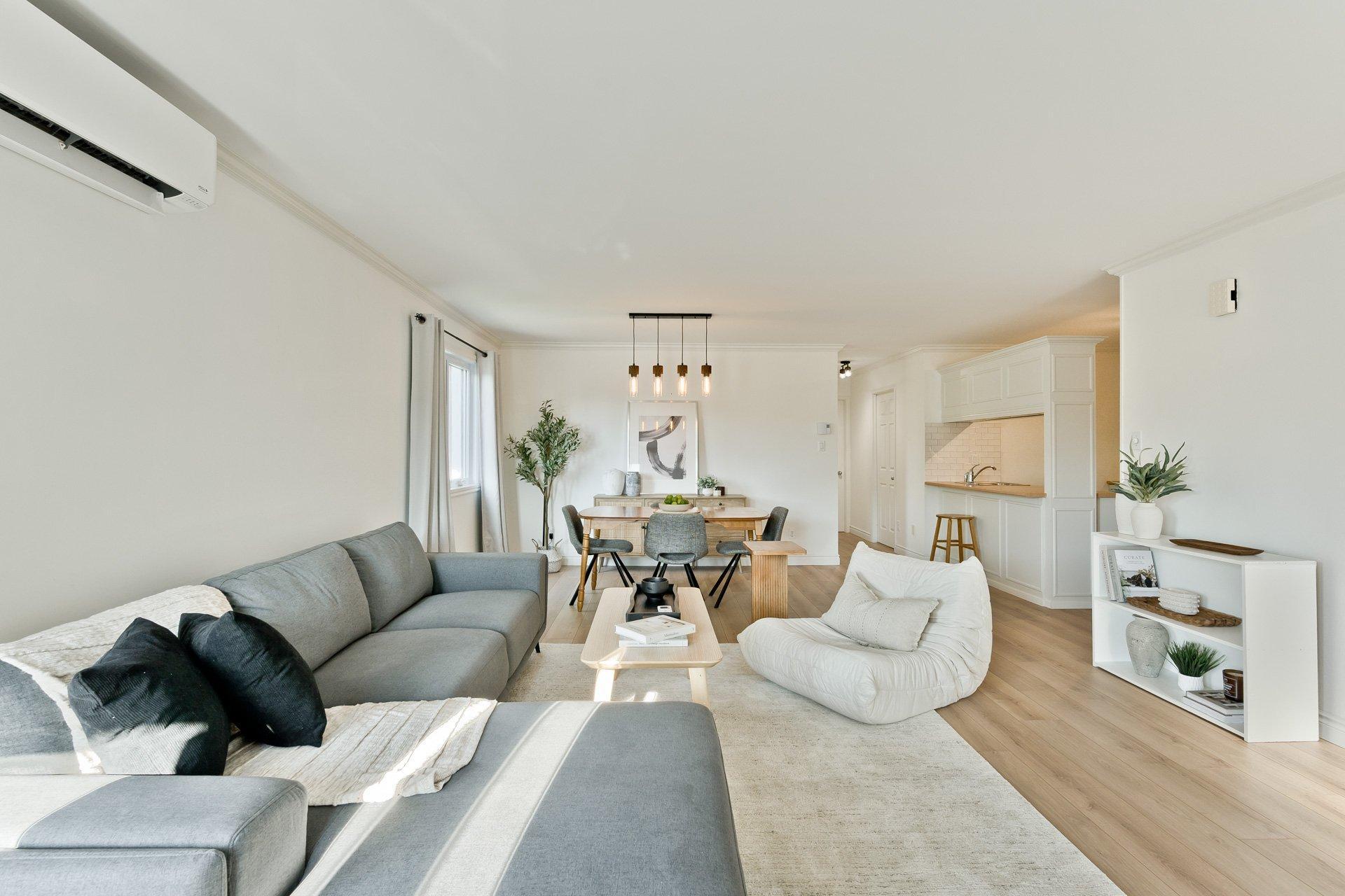 









924


Rue Jovette-Bernier

,
Sherbrooke (Les Nations),




QC
J1J4L2

