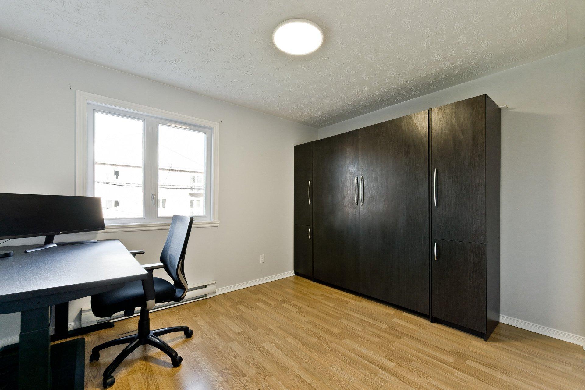 









924


Rue Jovette-Bernier

,
Sherbrooke (Les Nations),




QC
J1J4L2

