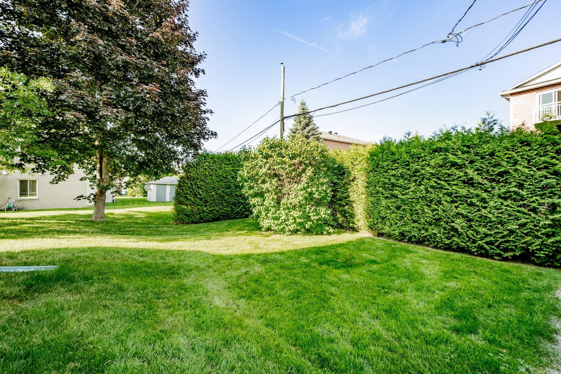 









924


Rue Jovette-Bernier

,
Sherbrooke (Les Nations),




QC
J1J4L2

