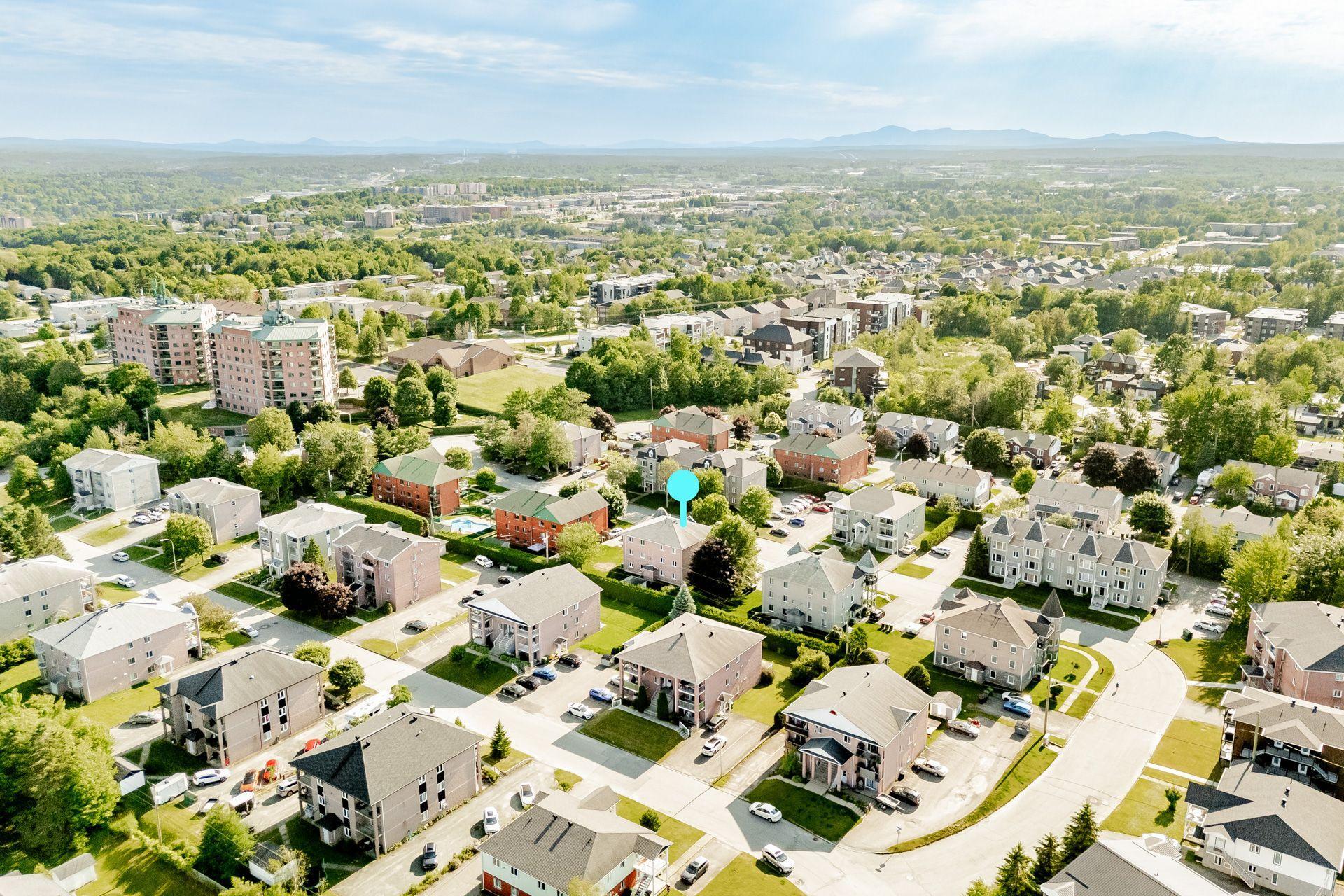 









924


Rue Jovette-Bernier

,
Sherbrooke (Les Nations),




QC
J1J4L2

