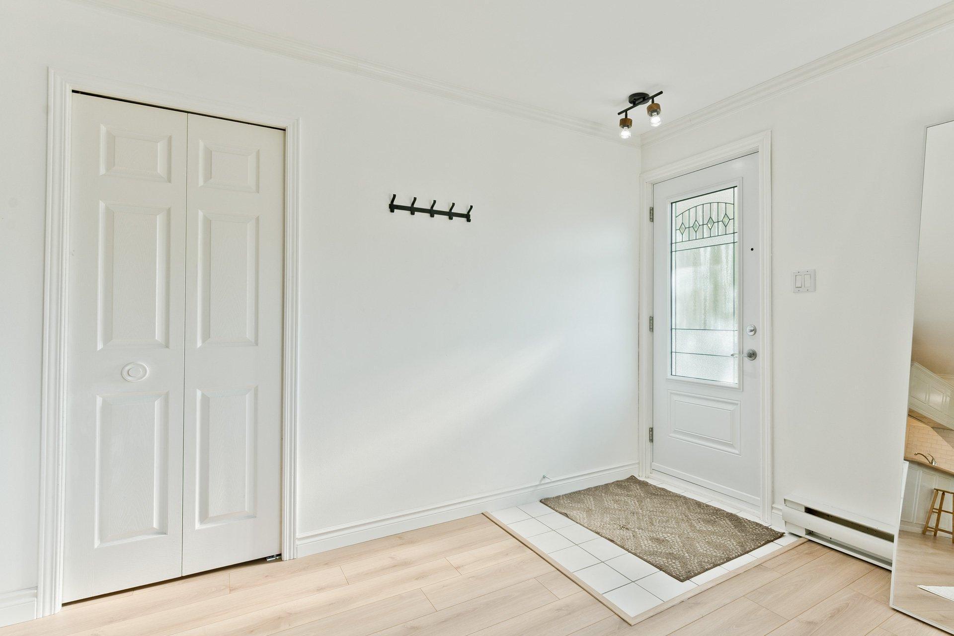 









924


Rue Jovette-Bernier

,
Sherbrooke (Les Nations),




QC
J1J4L2

