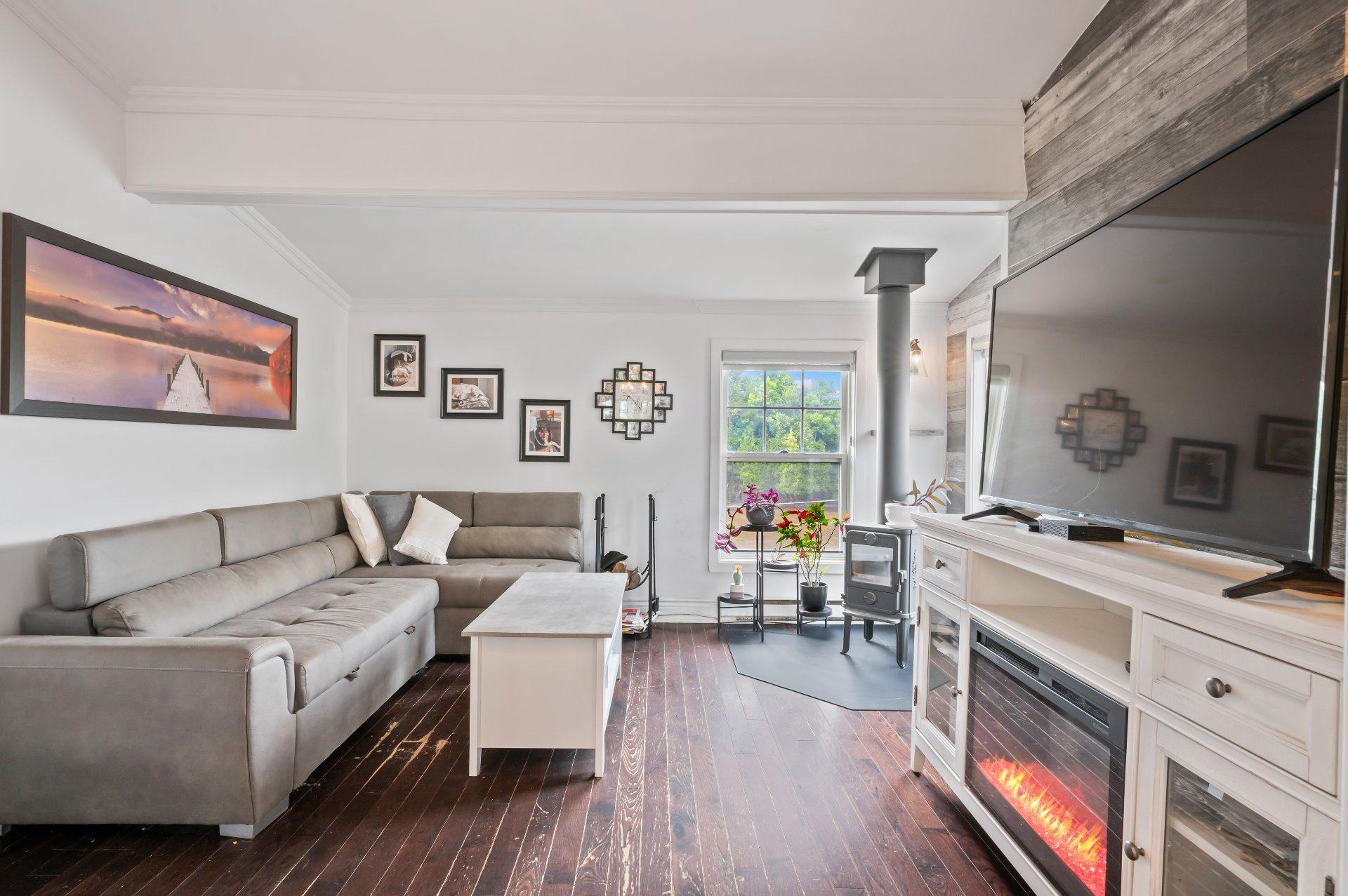 









3620


Côte de Terrebonne

,
Terrebonne (Terrebonne),




QC
J6Y1H5

