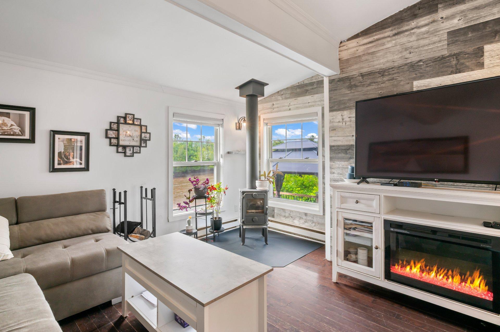









3620


Côte de Terrebonne

,
Terrebonne (Terrebonne),




QC
J6Y1H5

