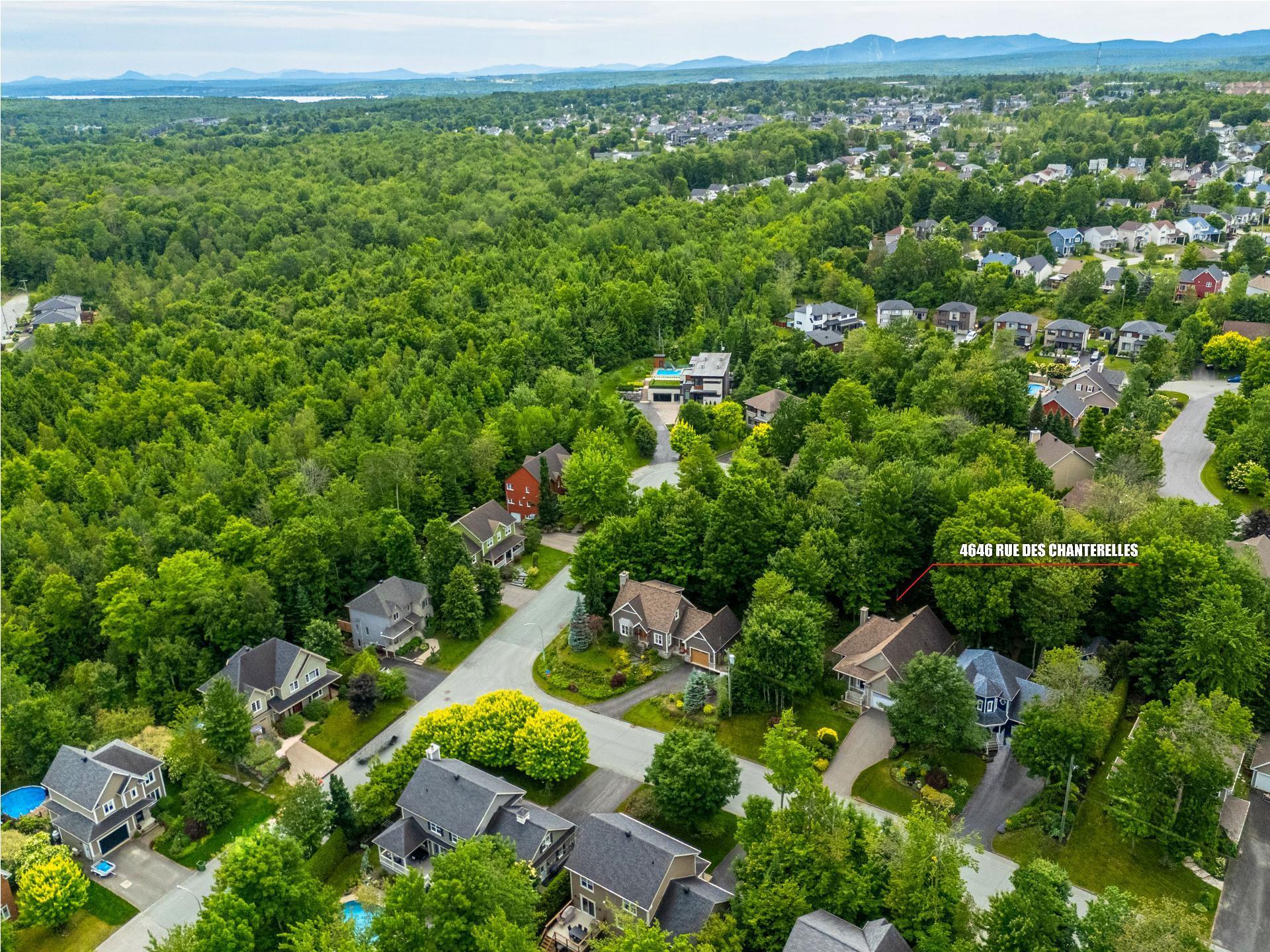 









4646


Rue des Chanterelles

,
Sherbrooke (Brompton/Rock Forest/Saint-Élie/Deauville),




QC
J1N4L3

