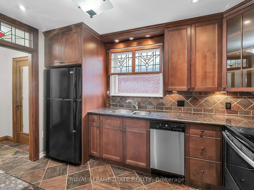 









57


Bond

Street North,
Hamilton,




ON
L8S 3W3

