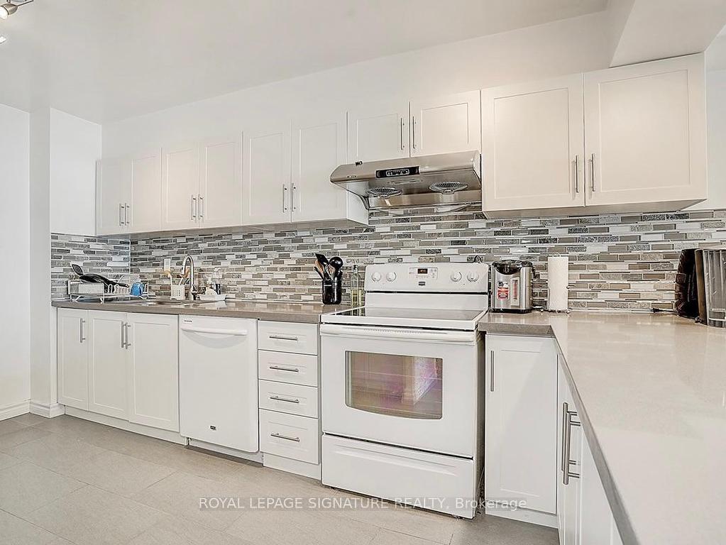 









45


Carlton

Street, 1209,
Toronto,




ON
M5B 2H9

