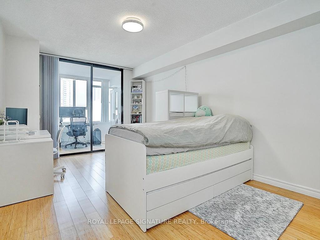 









45


Carlton

Street, 1209,
Toronto,




ON
M5B 2H9

