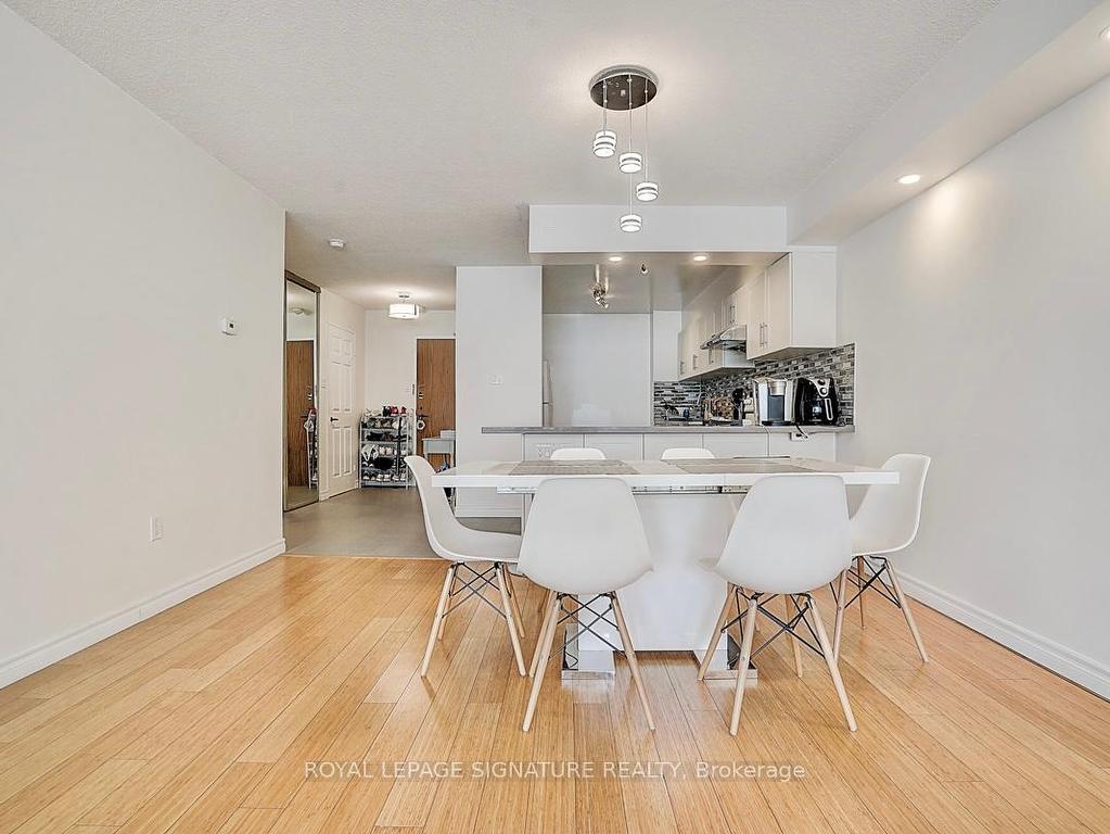 









45


Carlton

Street, 1209,
Toronto,




ON
M5B 2H9

