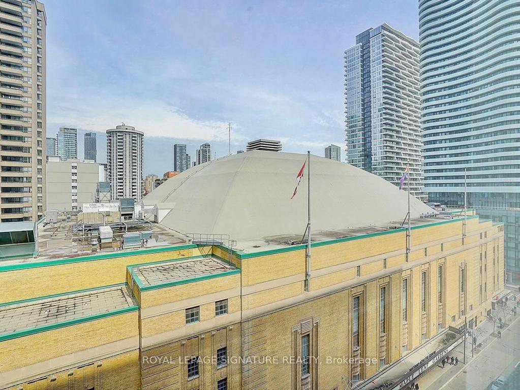 









45


Carlton

Street, 1209,
Toronto,




ON
M5B 2H9

