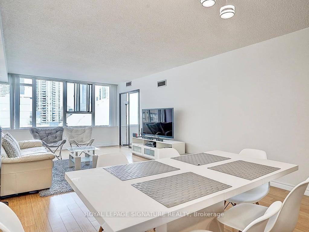 









45


Carlton

Street, 1209,
Toronto,




ON
M5B 2H9

