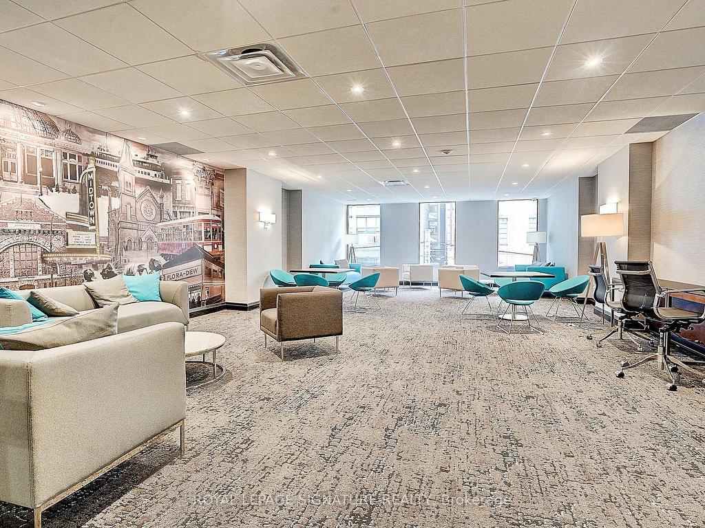 









45


Carlton

Street, 1209,
Toronto,




ON
M5B 2H9

