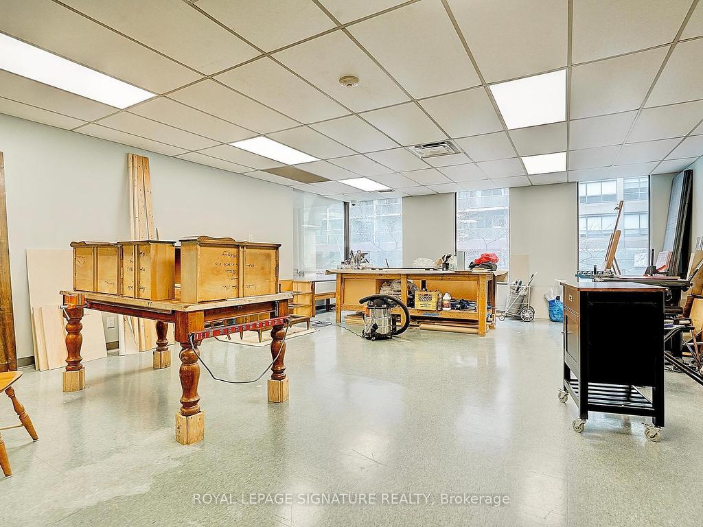 









45


Carlton

Street, 1209,
Toronto,




ON
M5B 2H9

