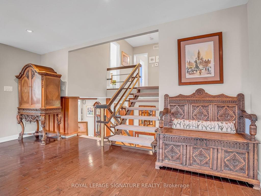 









8


Silverdale

Crescent,
Toronto,




ON
M3A 3H1

