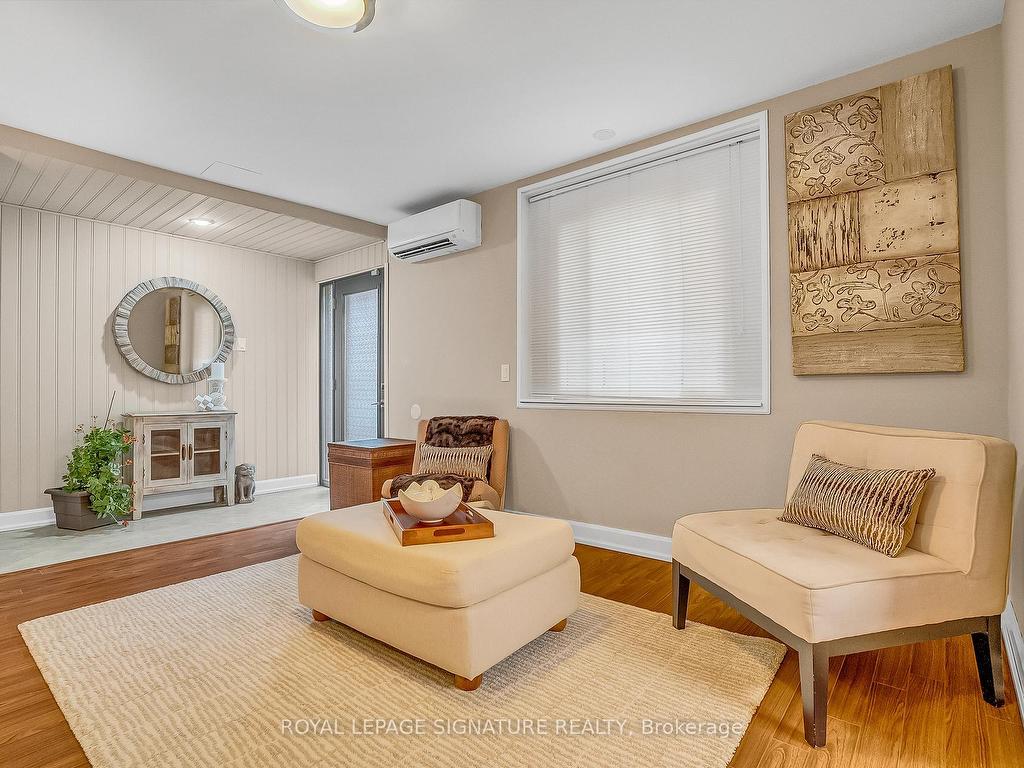 









8


Silverdale

Crescent,
Toronto,




ON
M3A 3H1

