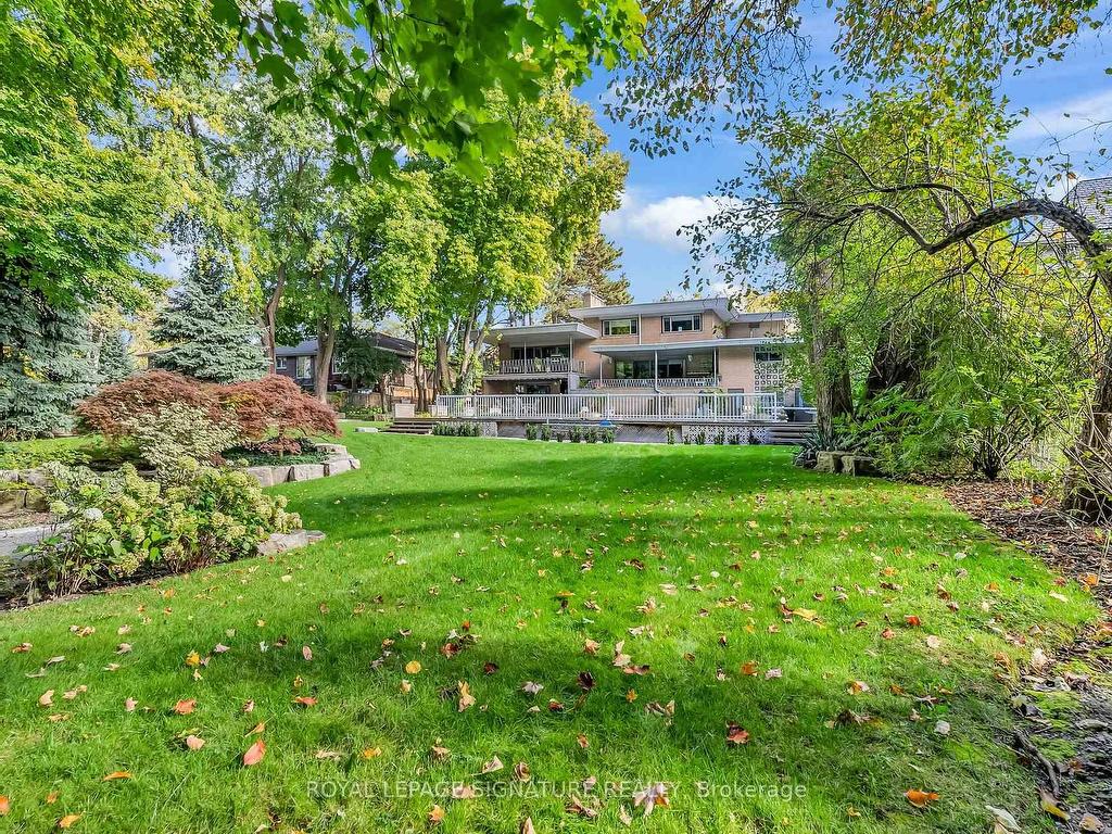 









8


Silverdale

Crescent,
Toronto,




ON
M3A 3H1

