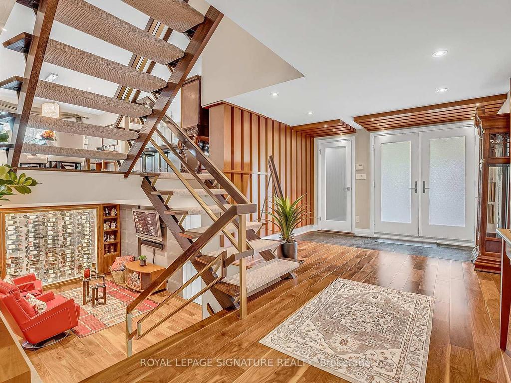 









8


Silverdale

Crescent,
Toronto,




ON
M3A 3H1

