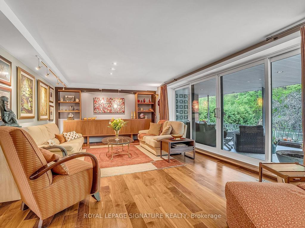 









8


Silverdale

Crescent,
Toronto,




ON
M3A 3H1

