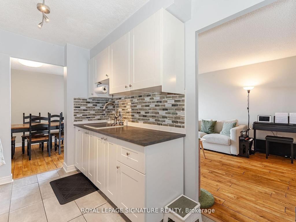 









3170


Kirwin

Avenue, 1003,
Mississauga,




ON
L5A 3R1

