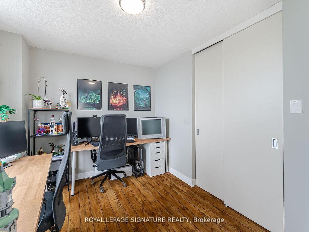 









3170


Kirwin

Avenue, 1003,
Mississauga,




ON
L5A 3R1

