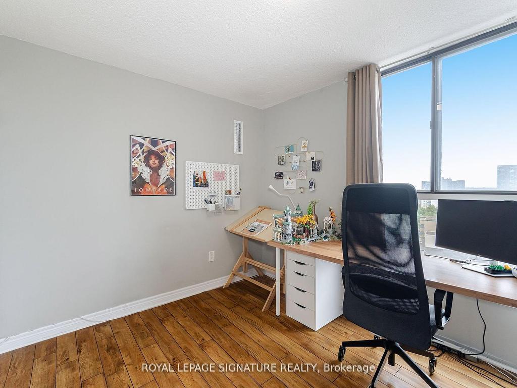 









3170


Kirwin

Avenue, 1003,
Mississauga,




ON
L5A 3R1

