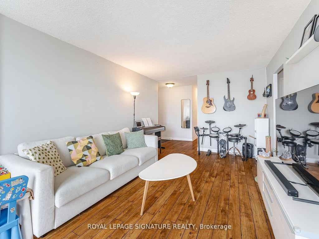 









3170


Kirwin

Avenue, 1003,
Mississauga,




ON
L5A 3R1

