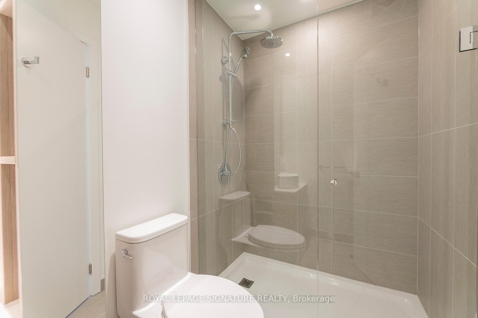 









28


Ann

Street, 215,
Mississauga,




ON
M3C 0H5

