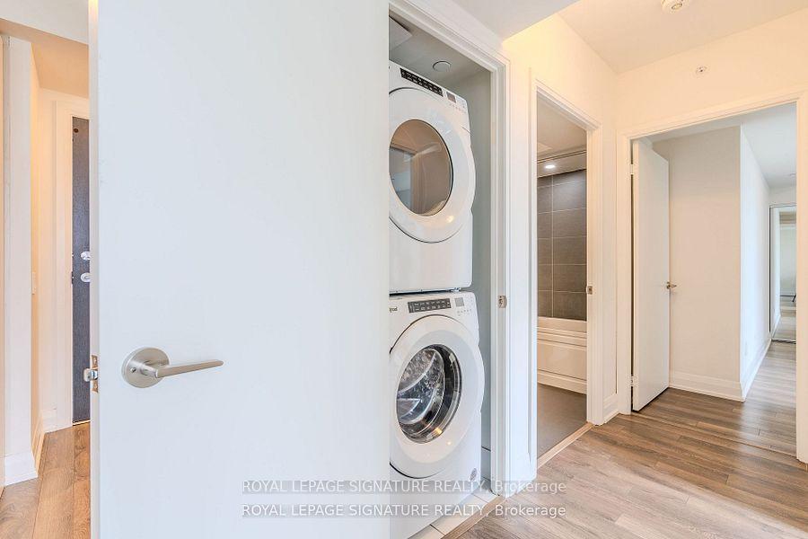 









1461


Lawrence

Avenue West, 1101,
Toronto,




ON
M6L 0A6

