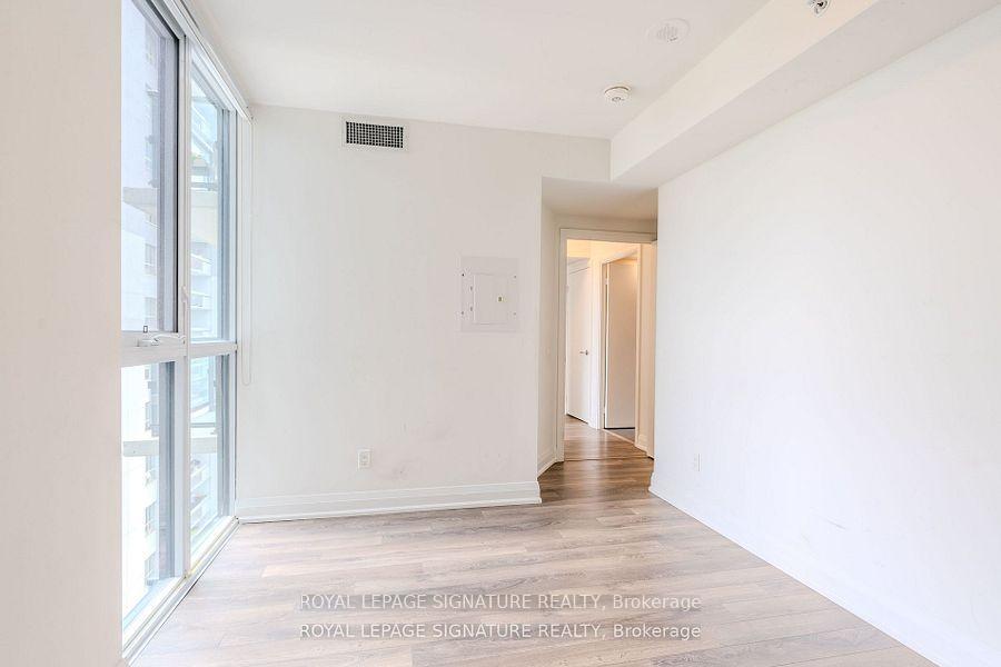 









1461


Lawrence

Avenue West, 1101,
Toronto,




ON
M6L 0A6

