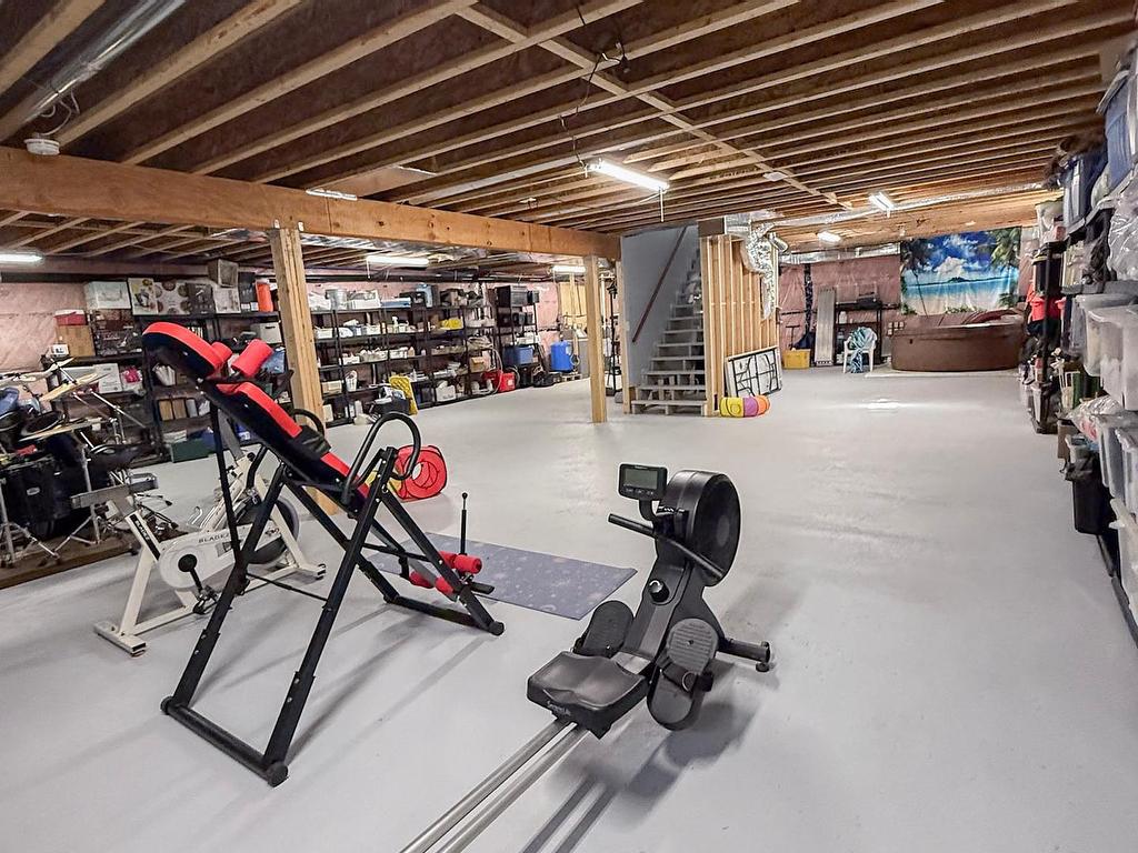 









9


Lytle

Lane,
Kawartha Lakes,




ON
K0M 2B0

