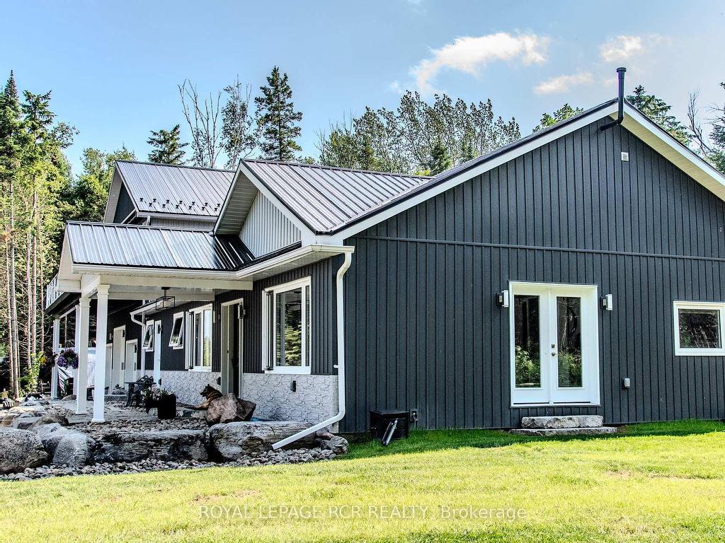 









9


Lytle

Lane,
Kawartha Lakes,




ON
K0M 2B0

