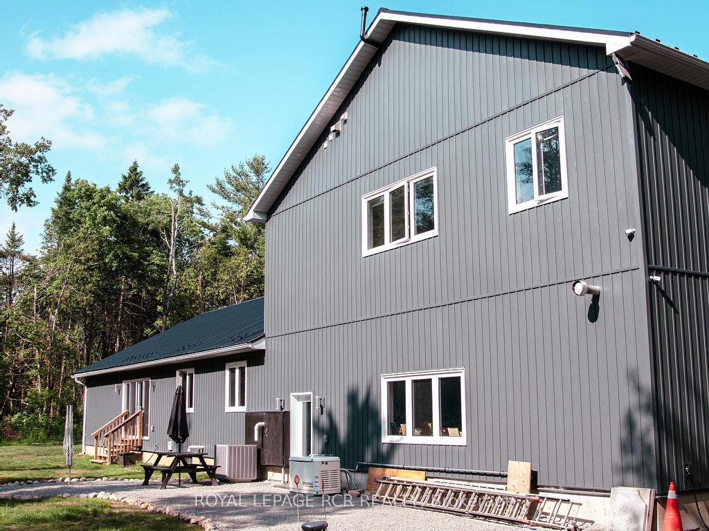 









9


Lytle

Lane,
Kawartha Lakes,




ON
K0M 2B0

