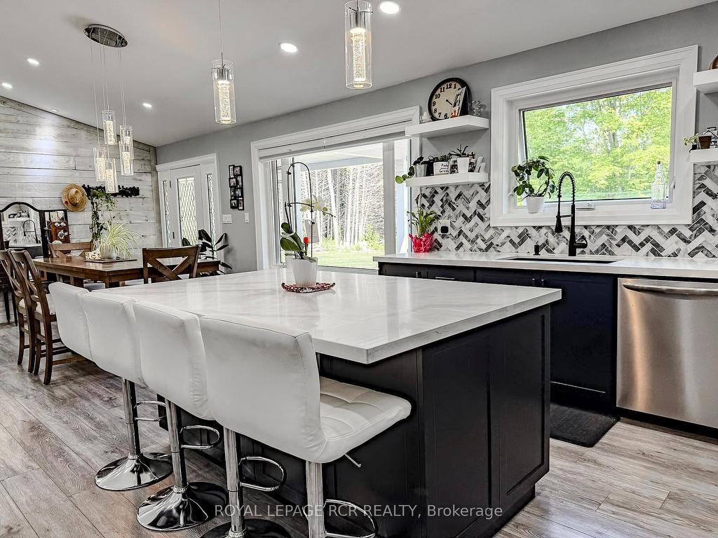 









9


Lytle

Lane,
Kawartha Lakes,




ON
K0M 2B0

