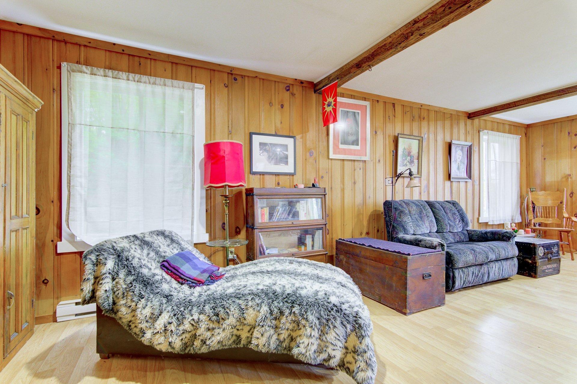









814


Ch. St-Edmond

,
Saint-Barthélemy,




QC
J0K1X0

