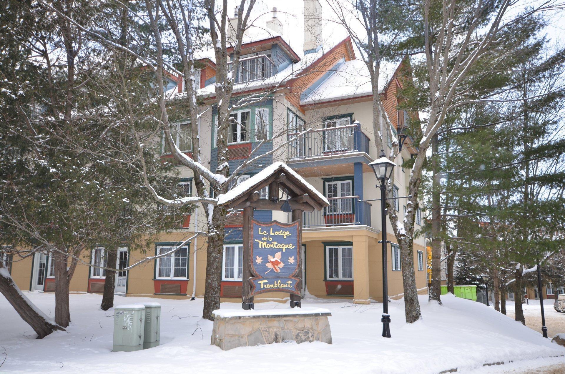 









140


Ch. au Pied-de-la-Montagne

, 518,
Mont-Tremblant,




QC
J8E3M2

