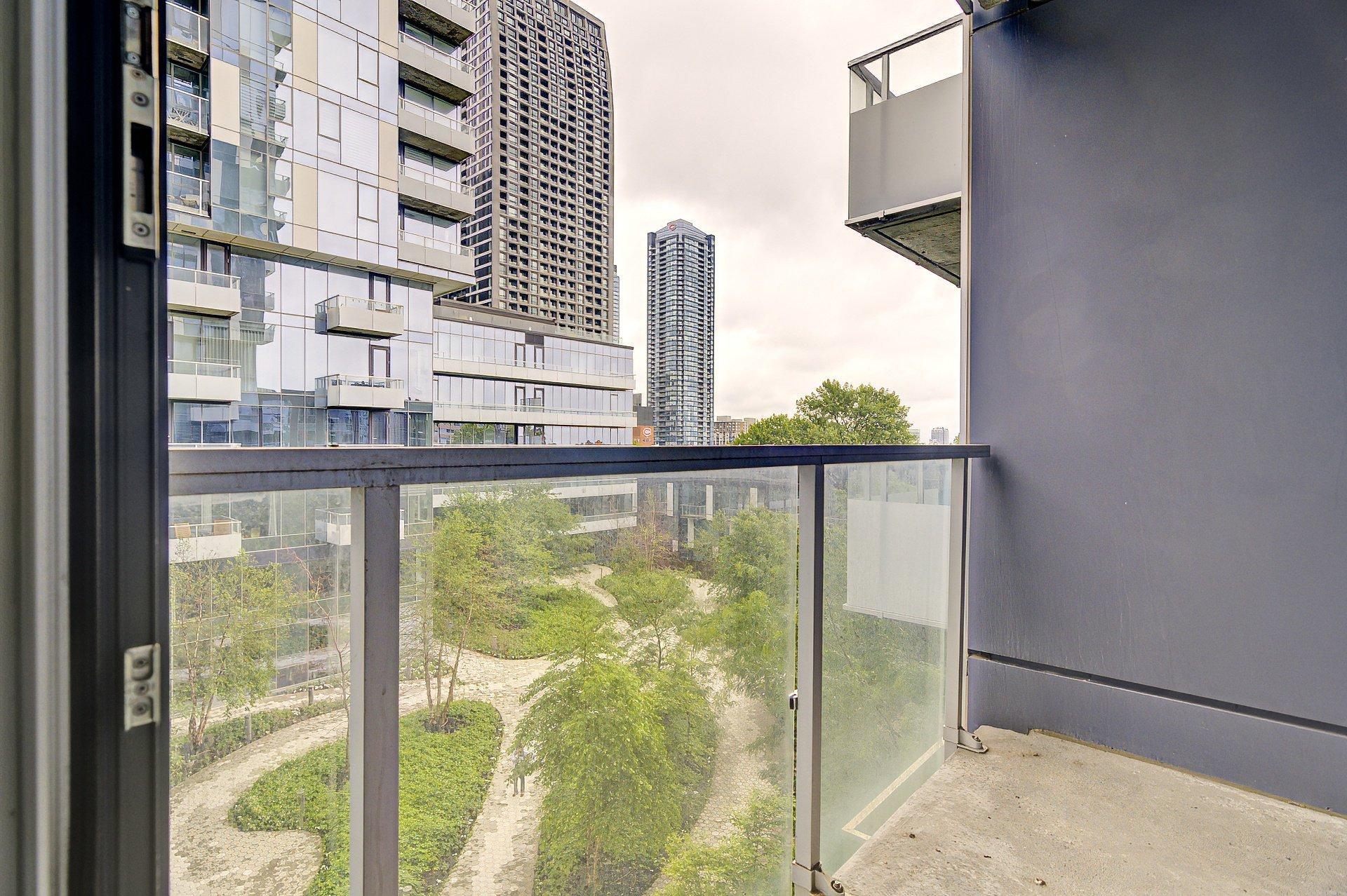 









1450


Boul. René-Lévesque O.

, 407,
Montréal (Ville-Marie),




QC
H3G0E1

